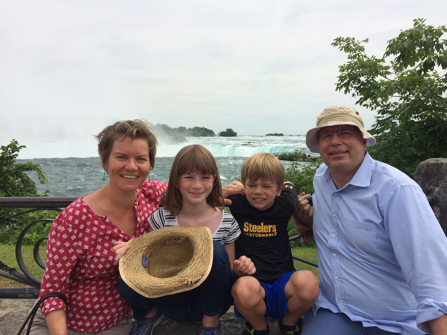 family vacation in niagara falls